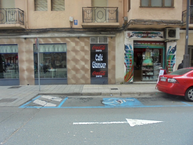 Repblica Argentina 1 esquina con Gran Vía ORA – Aparcamiento República Argentina, Avda. 1