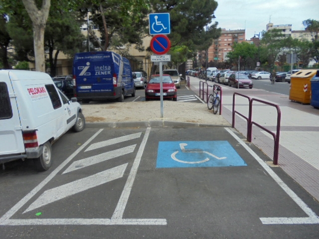 Marqus de la Ensenada 52 parking – Aparcamiento Marqués de la Ensenada, 52 (aparcamiento)