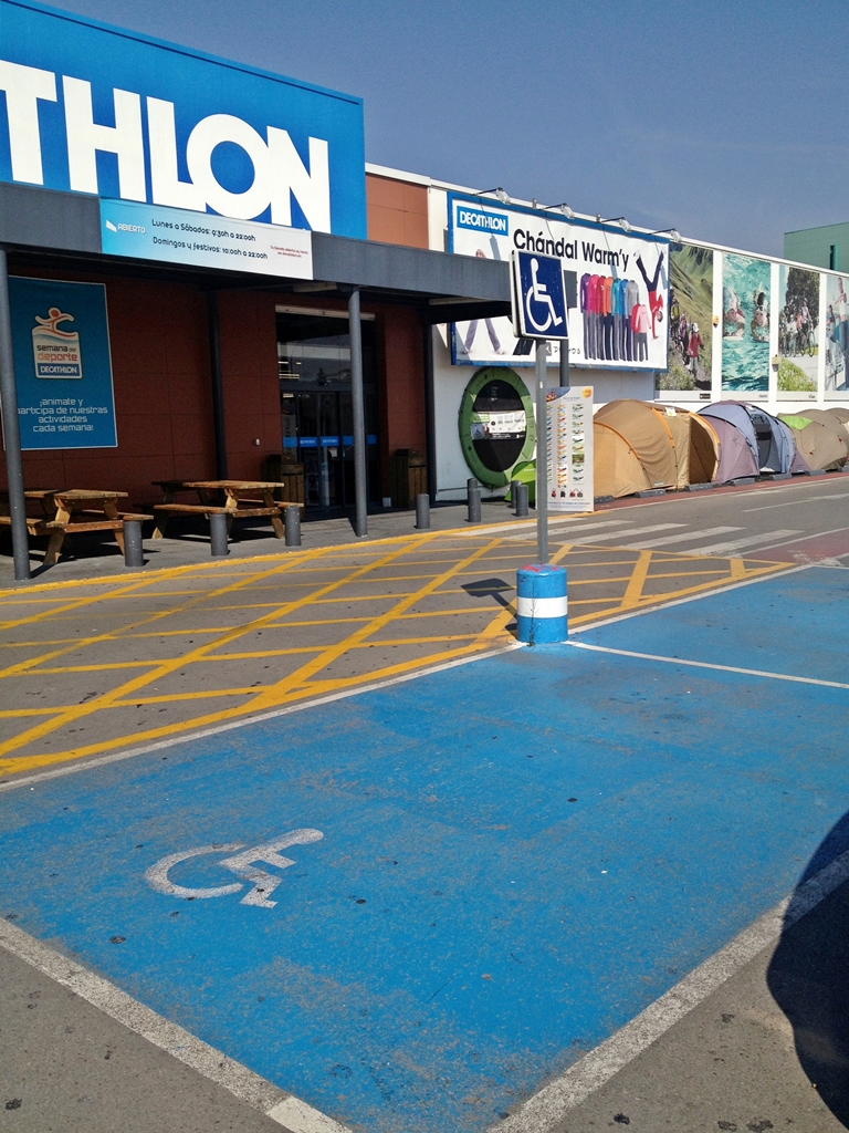 Parking Decathlon – Aparcamiento Decathlon c/ Prado Viejo (Aparcamiento)