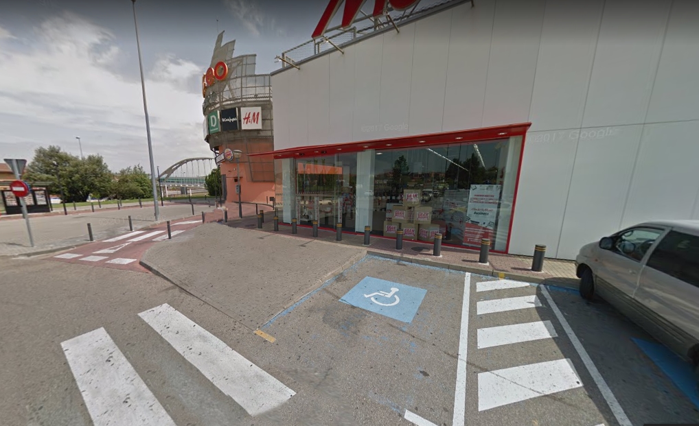 Parking Media markt – Aparcamiento Media Markt (Aparcamiento margen norte)