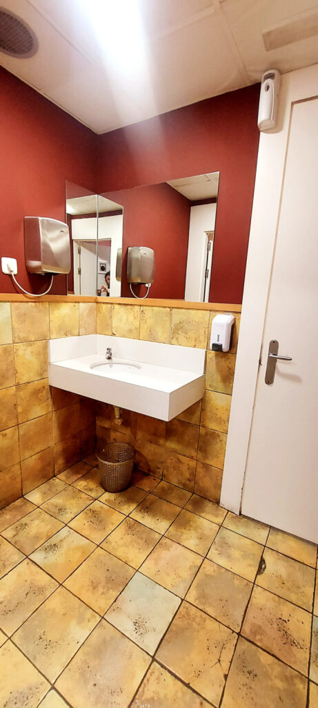 Aseo.Zona de lavabo