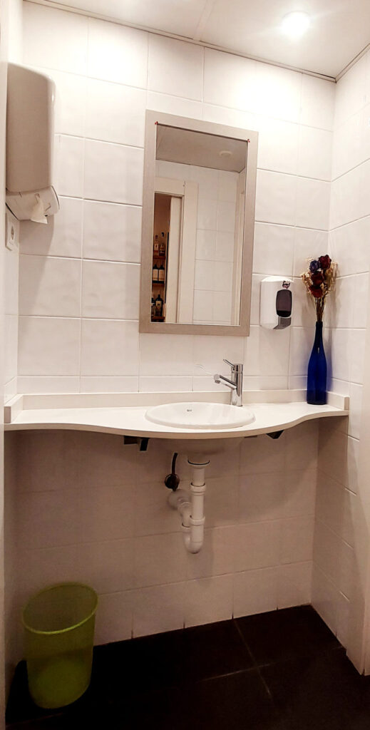 Aseos.Vestíbulo lavabo