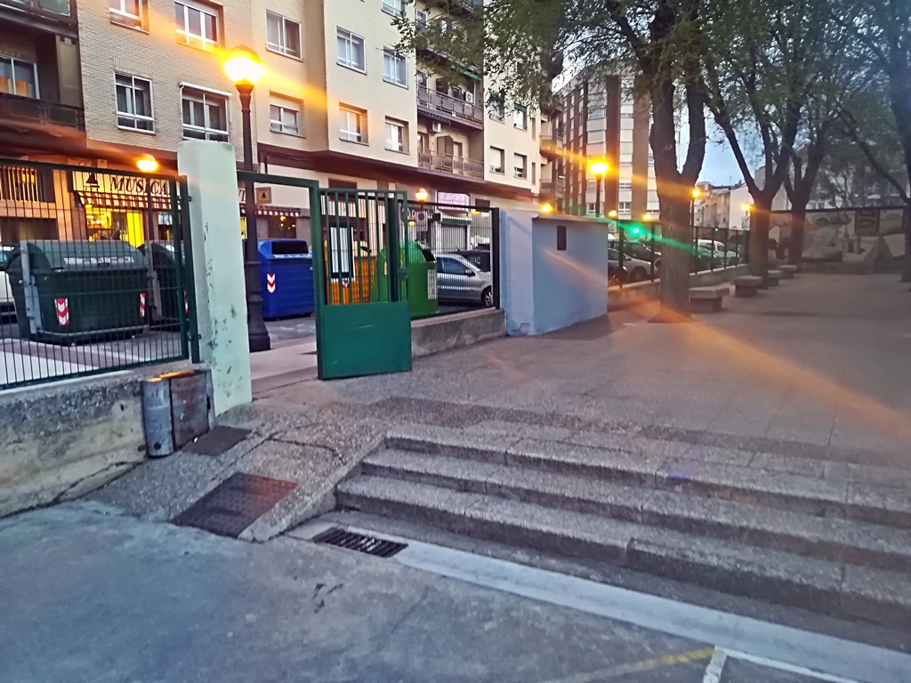 Acceso recinto