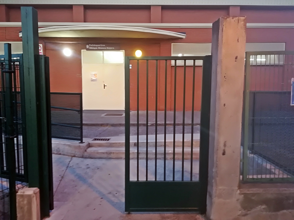 Acceso recinto