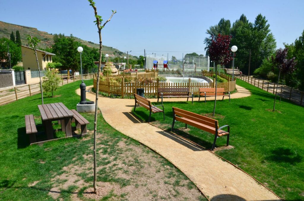 Continuación del sendero peatonal