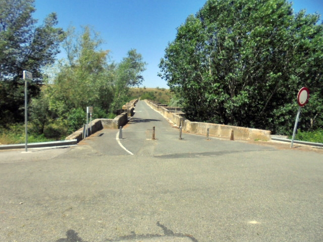Acceso Peatonal Puente