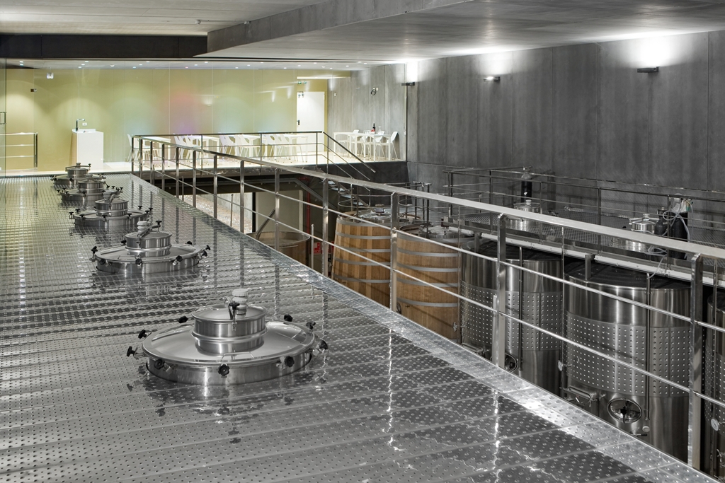 Nave de depósitos