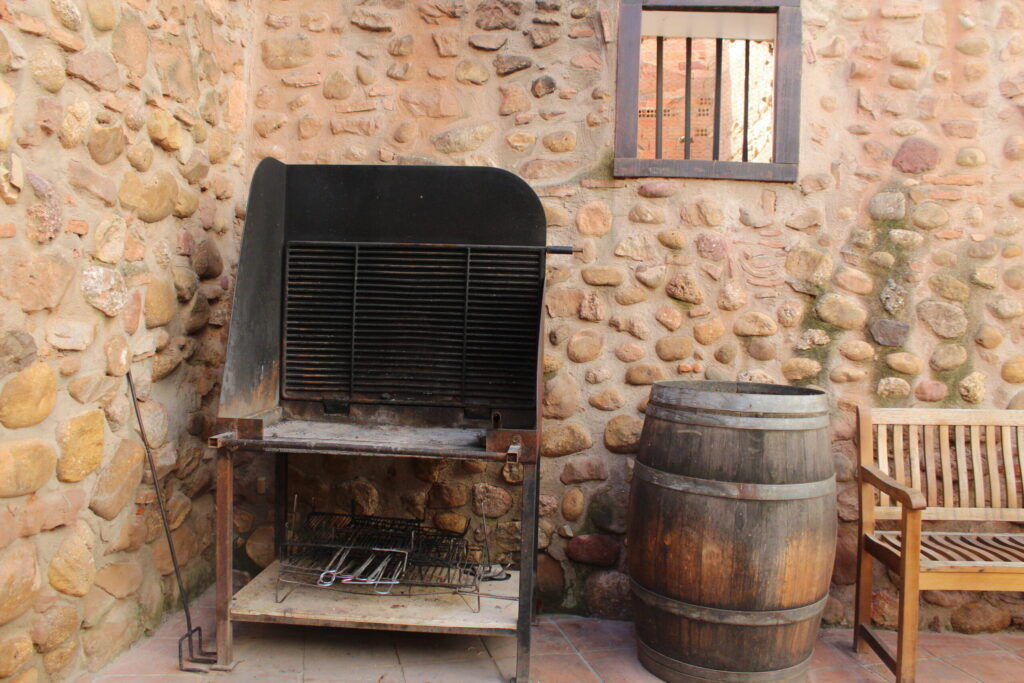 Terraza exterior. Detalle de barbacoa