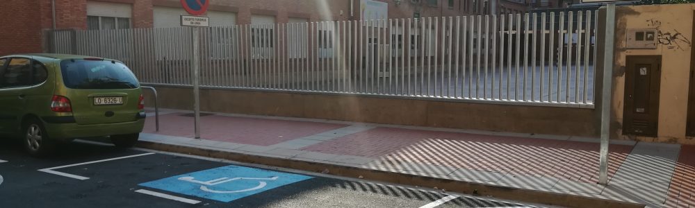 Velez de Guevara esquina Torremuna – Aparcamiento Velez de Guevara esquina Torremuña